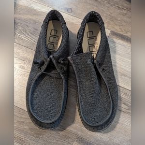 Men's Hey Dude black shoes